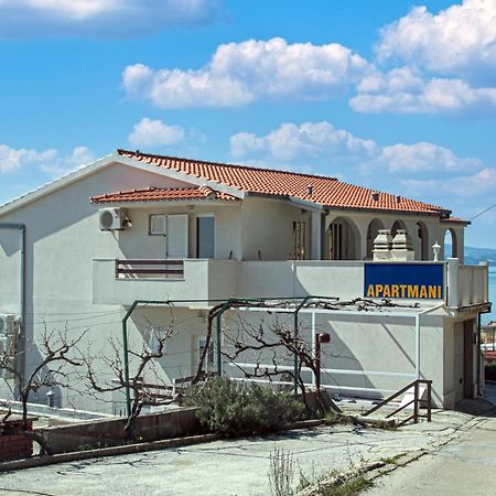 Apartments With A Parking Space Pisak, Omis - 5975 Exterior foto