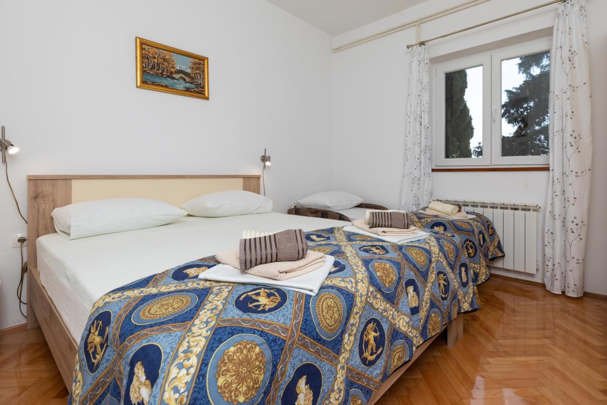 Apartments With A Parking Space Pisak, Omis - 5975 Exterior foto