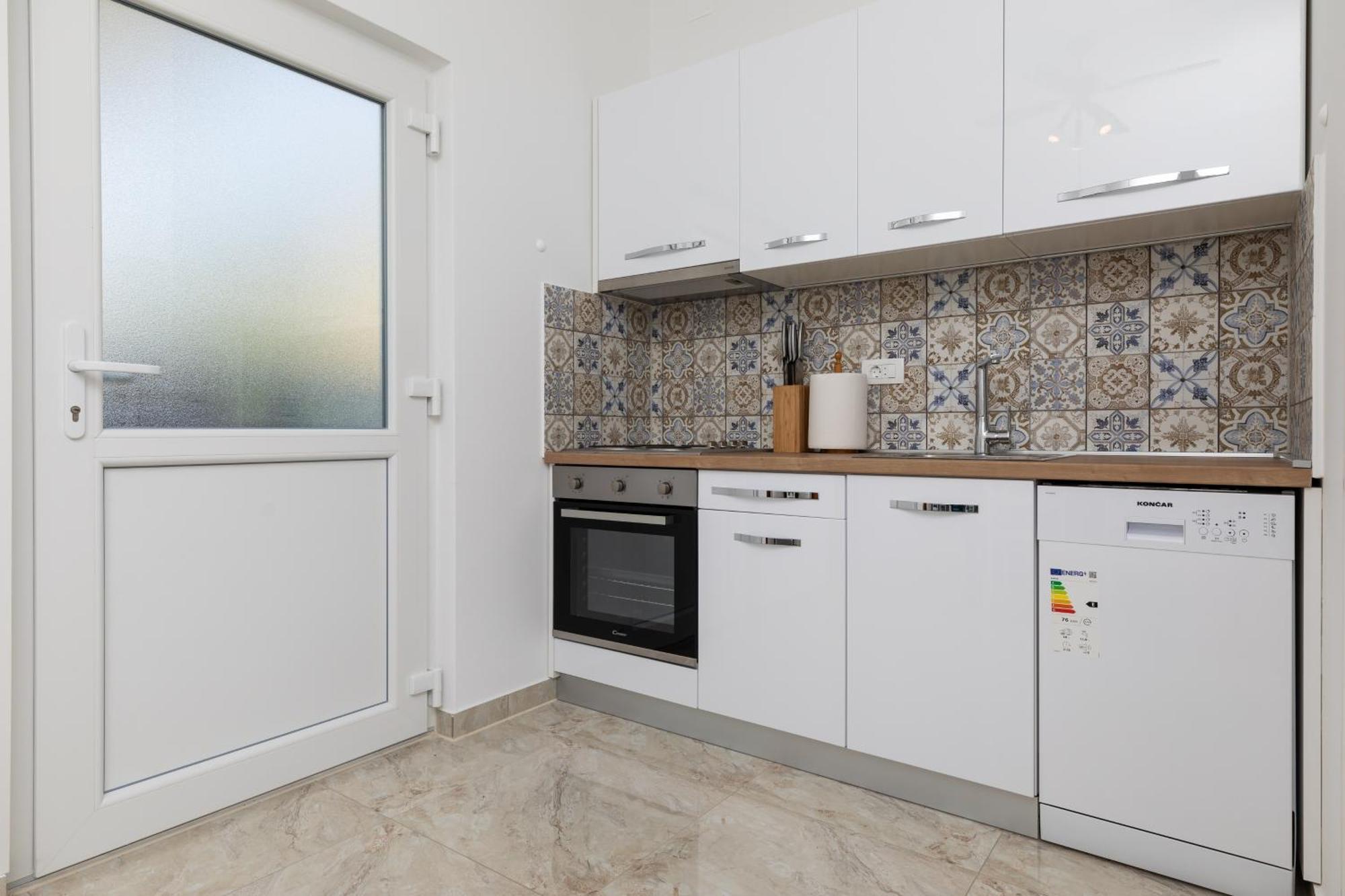 Apartments With A Parking Space Pisak, Omis - 5975 Zimmer foto